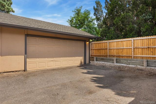 1347 S Crystal Way, Aurora, CO 80012