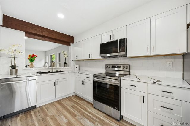 1347 S Crystal Way, Aurora, CO 80012