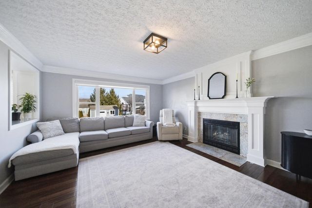 2054 Stargrass Avenue, Grove City, OH 43123