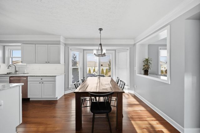 2054 Stargrass Avenue, Grove City, OH 43123