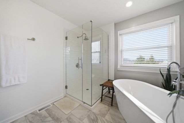 2054 Stargrass Avenue, Grove City, OH 43123