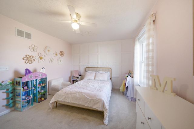 2054 Stargrass Avenue, Grove City, OH 43123