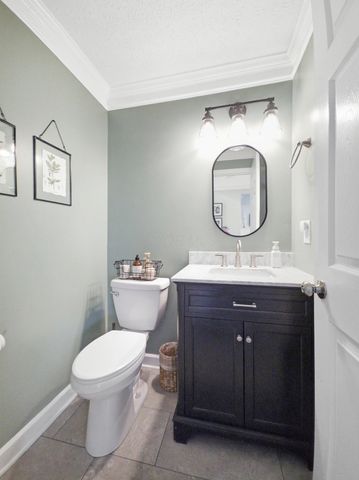 2054 Stargrass Avenue, Grove City, OH 43123