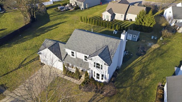 2054 Stargrass Avenue, Grove City, OH 43123