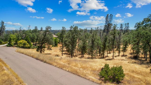 Lot 9 Canto De Las Lupine Drive, Redding, CA 96001
