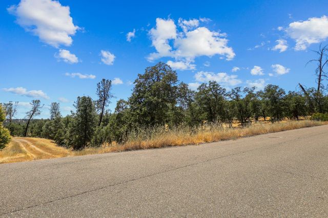 Lot 9 Canto De Las Lupine Drive, Redding, CA 96001