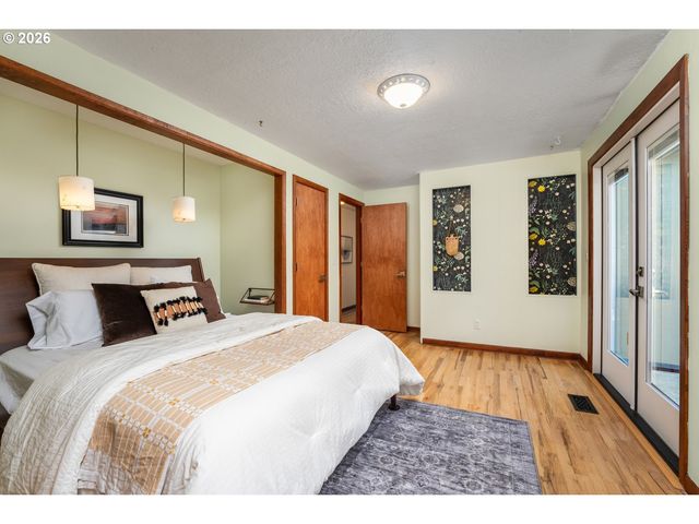 6675 Sw IMPERIAL Dr, Beaverton, OR 97008
