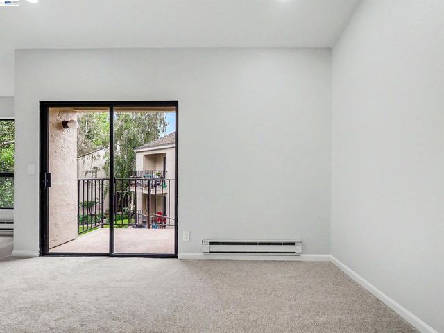 39450 Albany Cmn X, Fremont, CA 94538