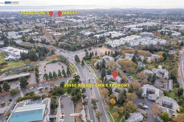 39450 Albany Cmn X, Fremont, CA 94538