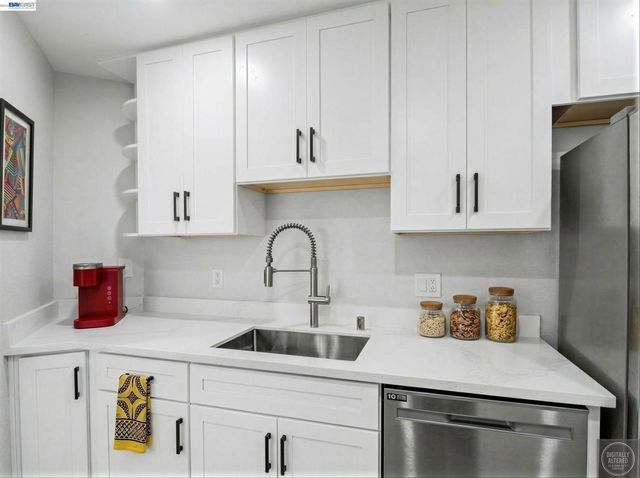 39450 Albany Cmn X, Fremont, CA 94538