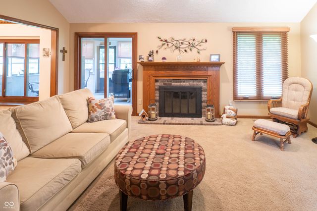 7928 Santolina Drive, Indianapolis, IN 46237