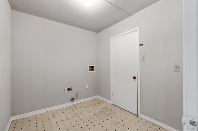 5217 Deavers Lane, Fort Worth, TX 76114