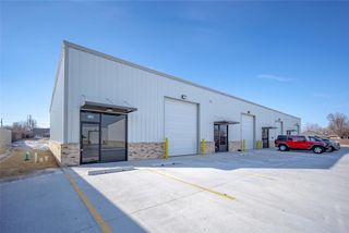 220 Chisholm Trail Way 106, Mustang, OK 73064