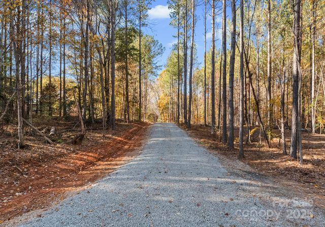 2572 Norton Avenue, Denver, NC 28037