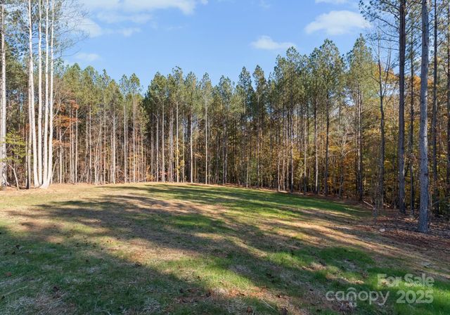 2572 Norton Avenue, Denver, NC 28037