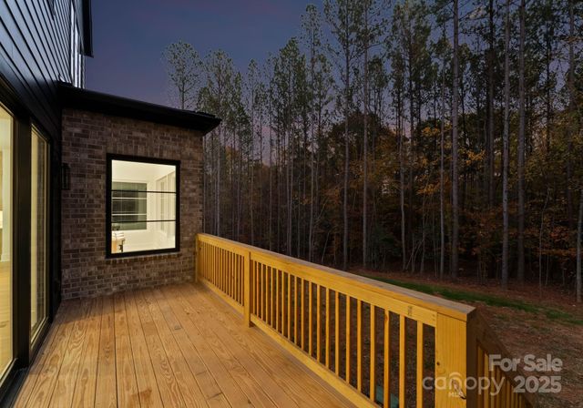 2572 Norton Avenue, Denver, NC 28037