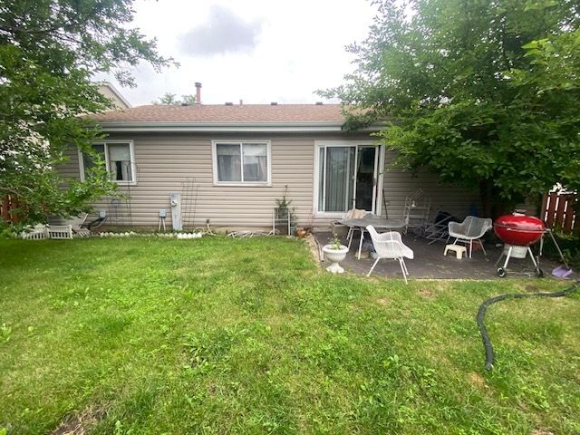 761 Laguna Road, Crystal Lake, IL 60014