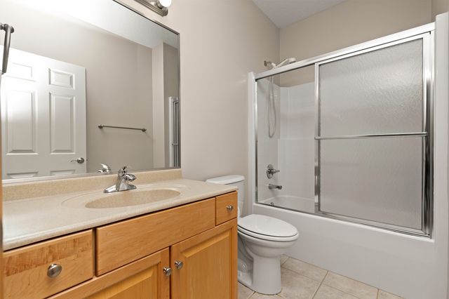 3500 152nd Street, Urbandale, IA 50323