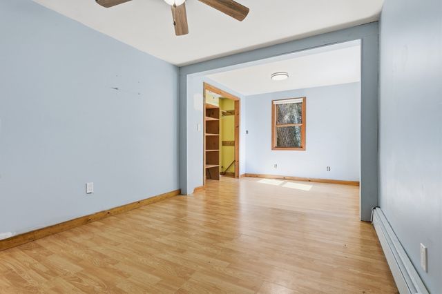 141 Long Pond Dr, Dracut, MA 01826