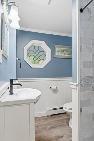 141 Long Pond Dr, Dracut, MA 01826