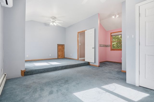 141 Long Pond Dr, Dracut, MA 01826