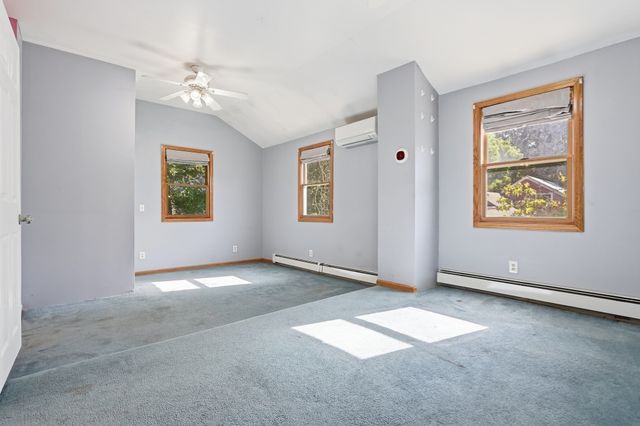 141 Long Pond Dr, Dracut, MA 01826