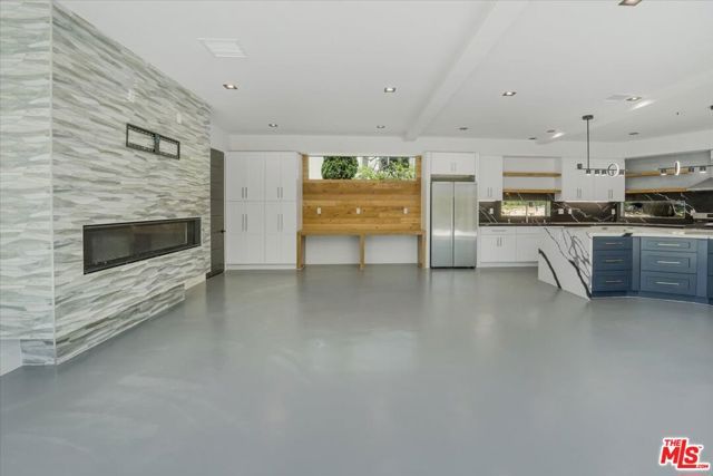 1021 Teakwood Drive, Lake Arrowhead, CA 92352