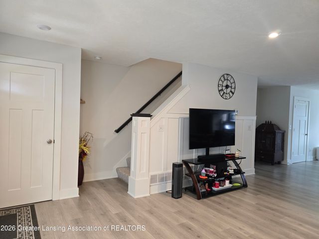 3847 Zaharas Lane 19, Okemos, MI 48864