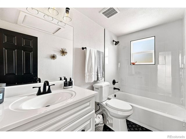 2709 Laporte Avenue, Fort Collins, CO 80521