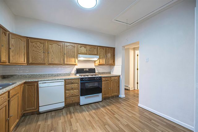 904 POTOMAC Avenue, Erie, PA 16505