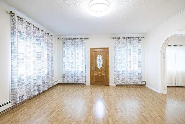 904 POTOMAC Avenue, Erie, PA 16505