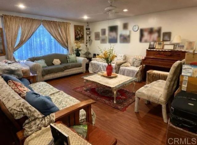 5561 Chattanooga Street, San Diego, CA 92139