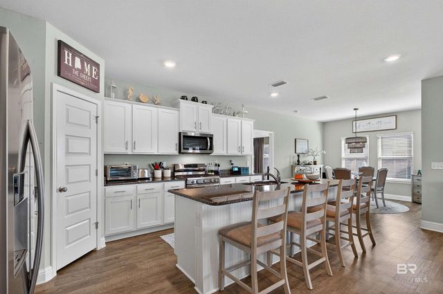 401 Apollo Avenue, Gulf Shores, AL 36542