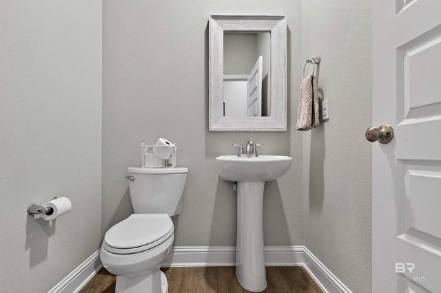 401 Apollo Avenue, Gulf Shores, AL 36542