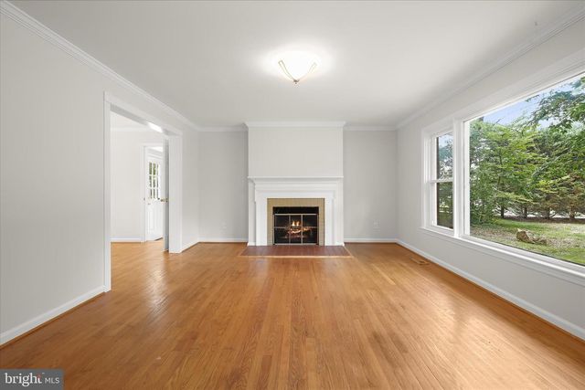 6469 LAWYERS HILL RD, Elkridge, MD 21075