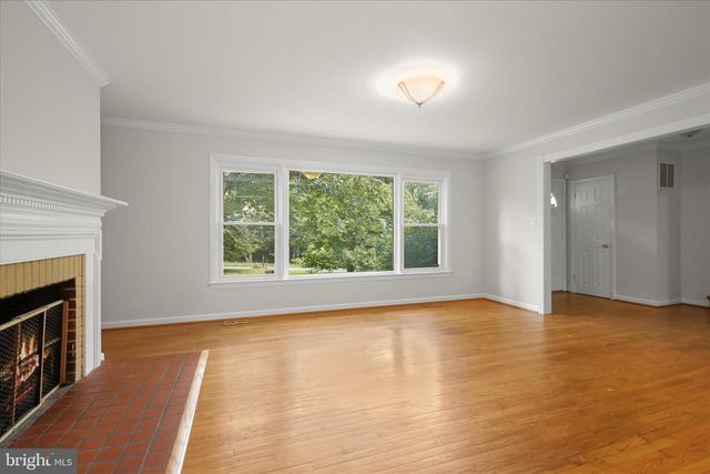 6469 LAWYERS HILL RD, Elkridge, MD 21075