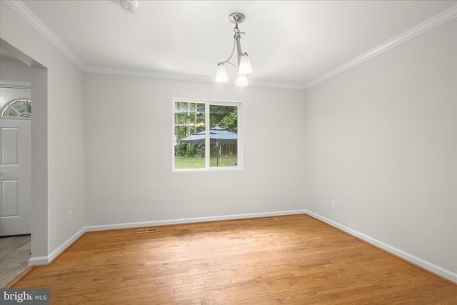 6469 LAWYERS HILL RD, Elkridge, MD 21075