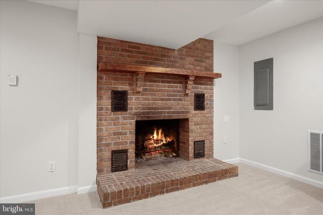 6469 LAWYERS HILL RD, Elkridge, MD 21075