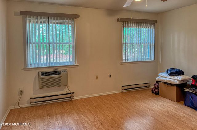 150 Constitution Boulevard A, Whiting, NJ 08759