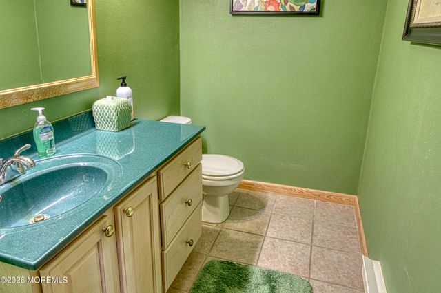 150 Constitution Boulevard A, Whiting, NJ 08759