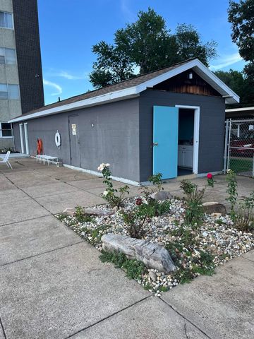 1100 Erie Ave Unit 409, Evansville, IN 47715