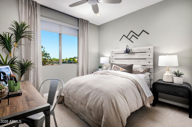 499 W RIDGE Road, Apache Junction, AZ 85120