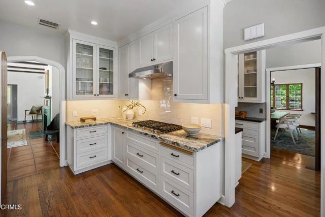 690 Prospect Boulevard, Pasadena, CA 91103