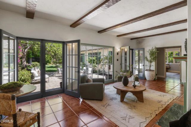 690 Prospect Boulevard, Pasadena, CA 91103