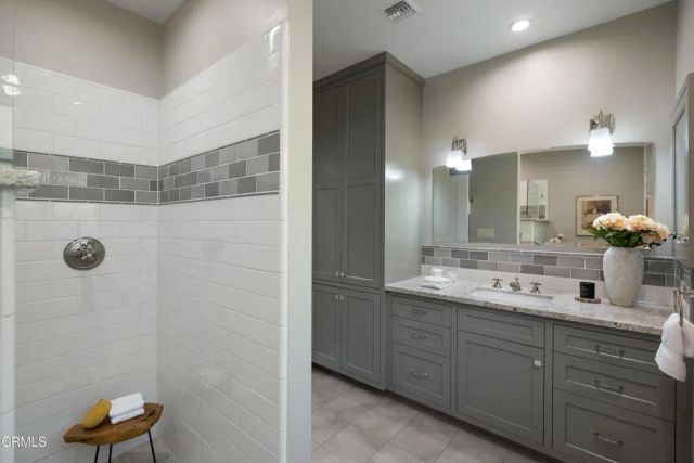 690 Prospect Boulevard, Pasadena, CA 91103