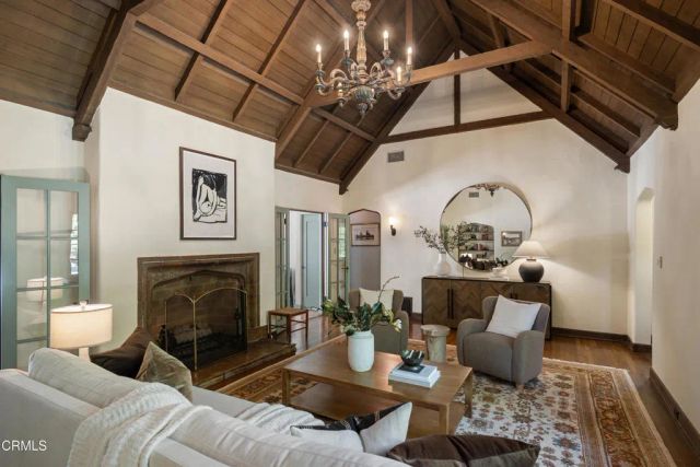 690 Prospect Boulevard, Pasadena, CA 91103