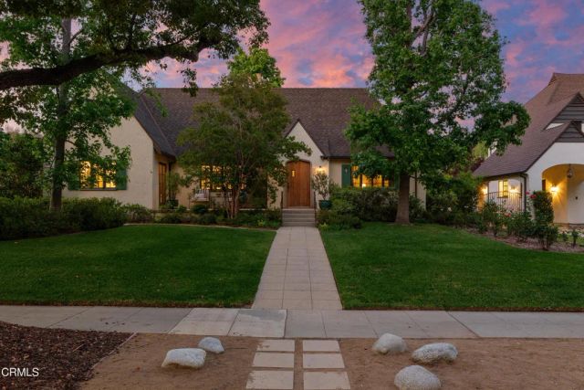 690 Prospect Boulevard, Pasadena, CA 91103