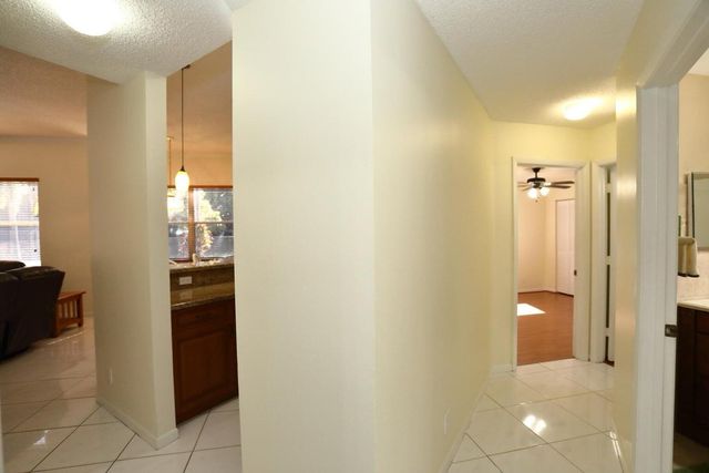 5330 SW 199th Avenue, Pembroke Pines, FL 33332