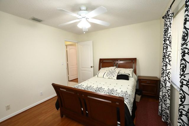 5330 SW 199th Avenue, Pembroke Pines, FL 33332