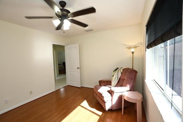 5330 SW 199th Avenue, Pembroke Pines, FL 33332